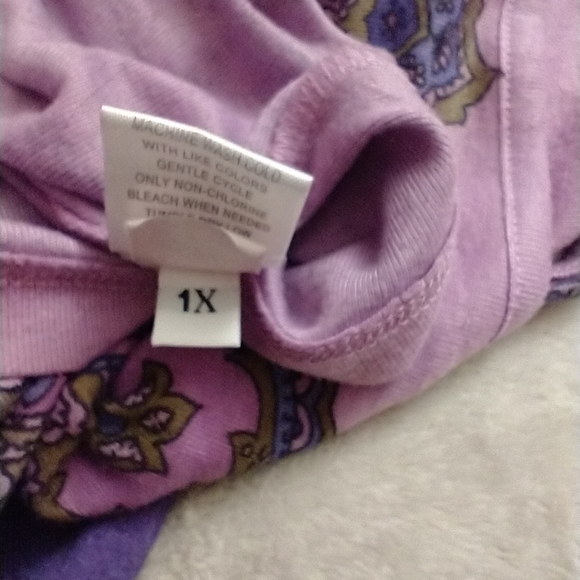 LIVE AND LET LIVE Purple Paisley Tank Top - Picture 4 of 5